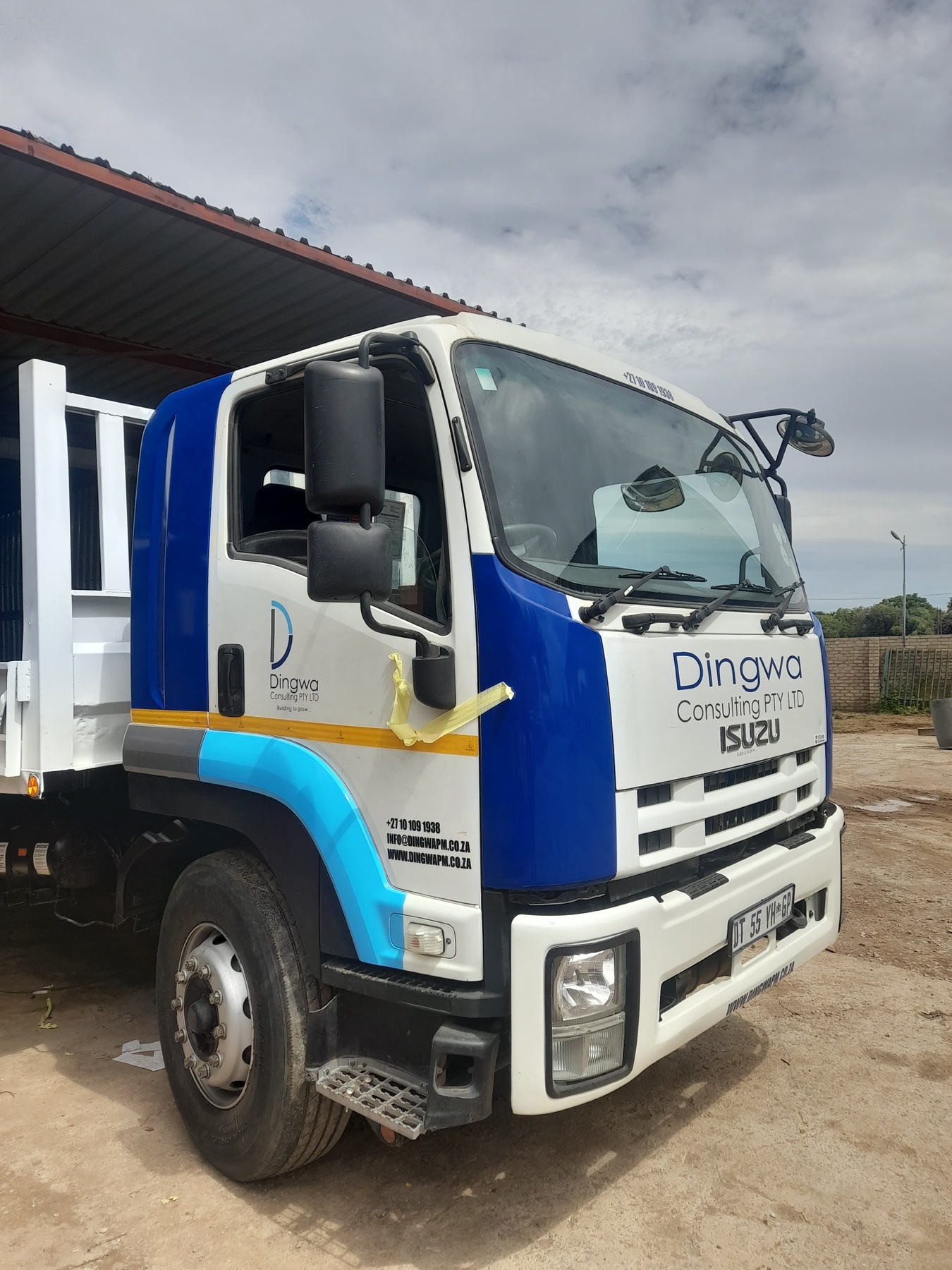 Dingwa Truck Branding project by Xikalichani Branding